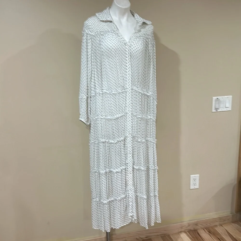 Anthropologie Long-Sleeve Smocked Tiered Maxi Dress Polka Dot Relax
